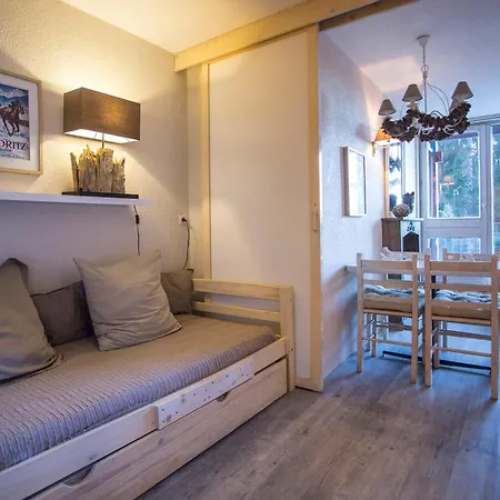 Renove Aux Pieds Avec Balcon - 4 Pers, Arc 1800 - Fr-1-346-464 Apartment